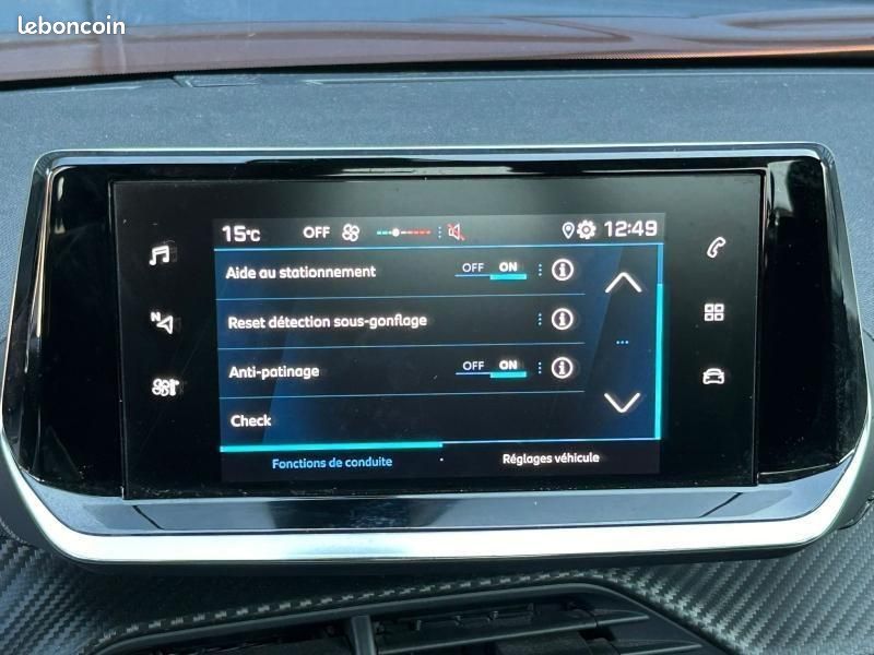 Peugeot 2008 1.2 PureTech 100ch S&S Active (image 25)