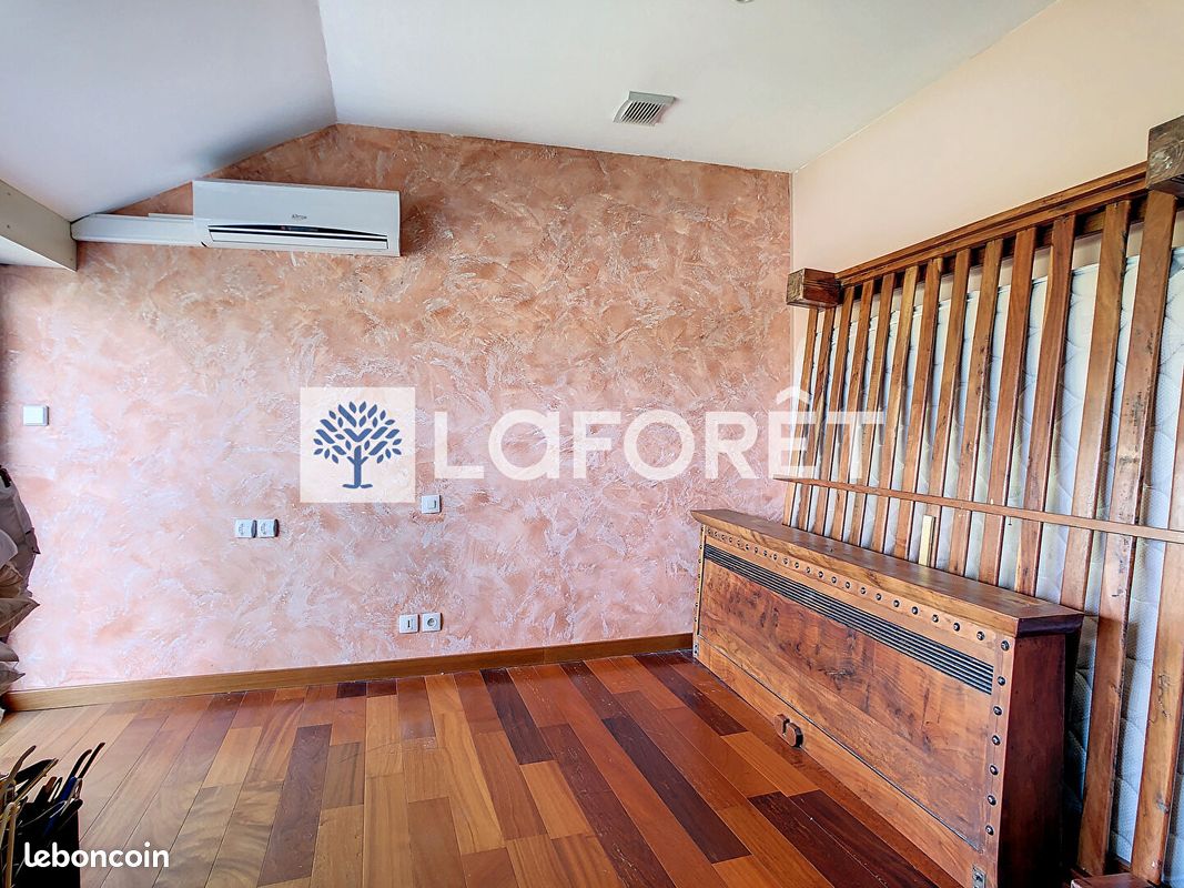 Propriété 10 pièces 320 m² - Saint-Généroux 79600 (image principale 18)