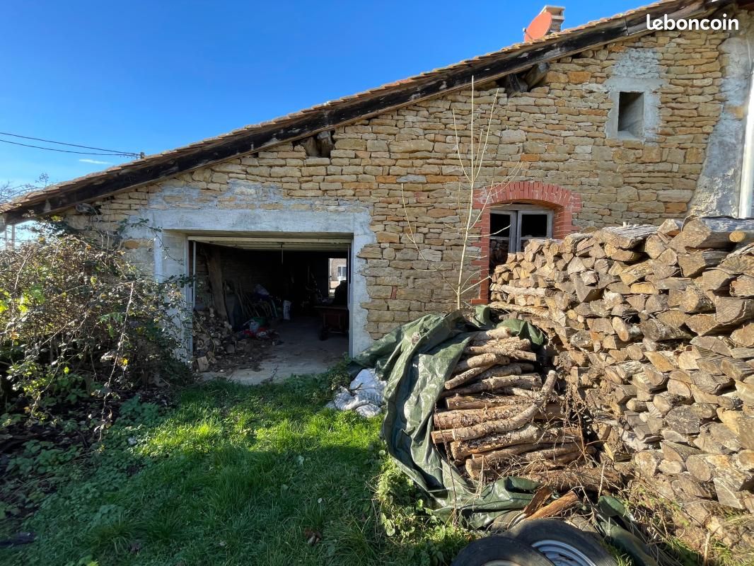 Maison 1 pièce 90 m² (image 2)