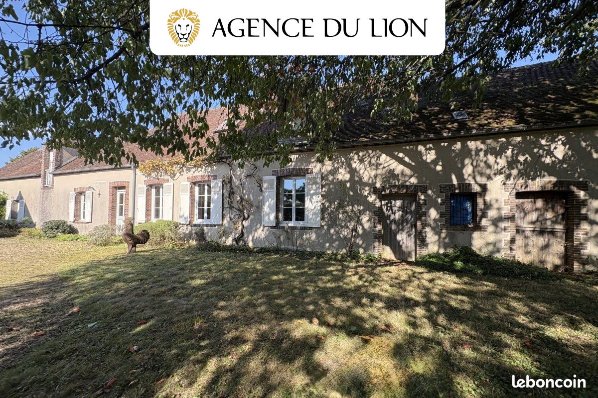 Maison 7 pièces 213 m² · à Senonches · 213 m² · 233 000 €