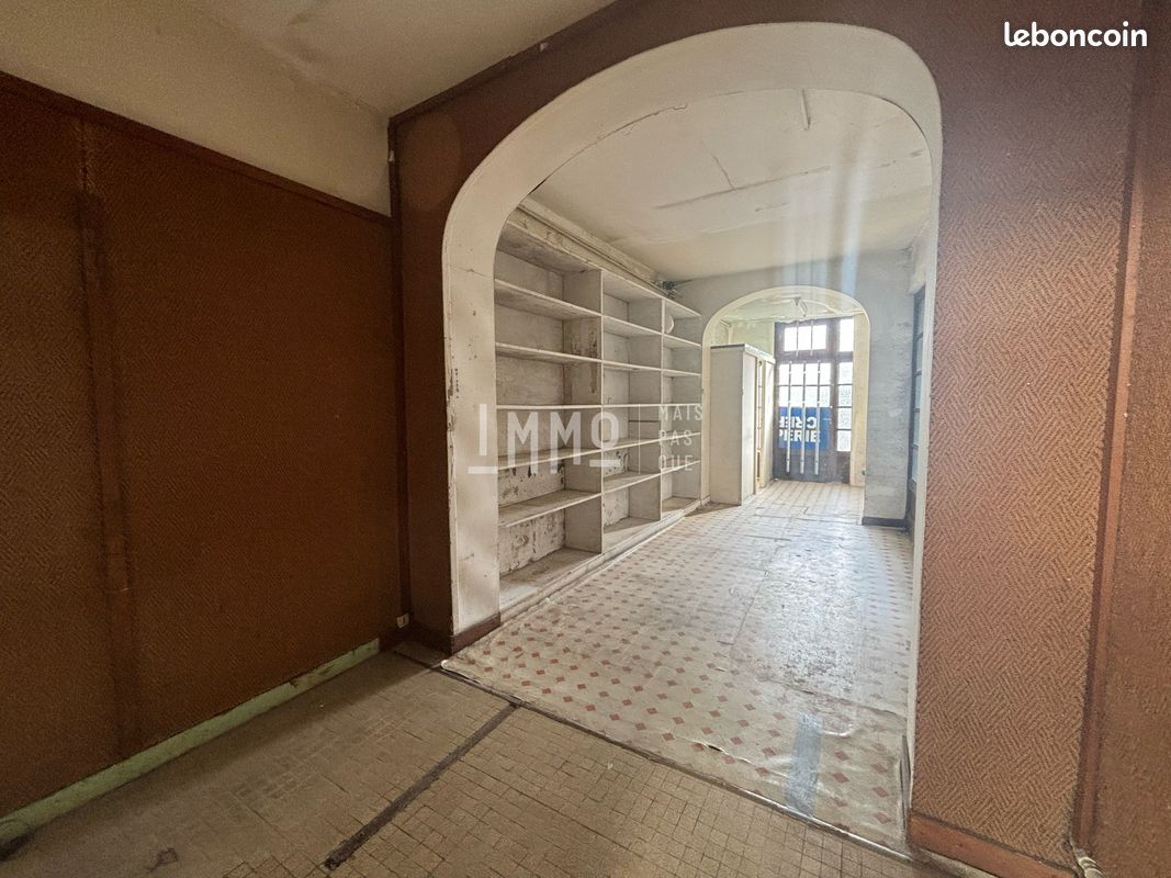 Immeuble 150 m² Saint-Calais (image 6)