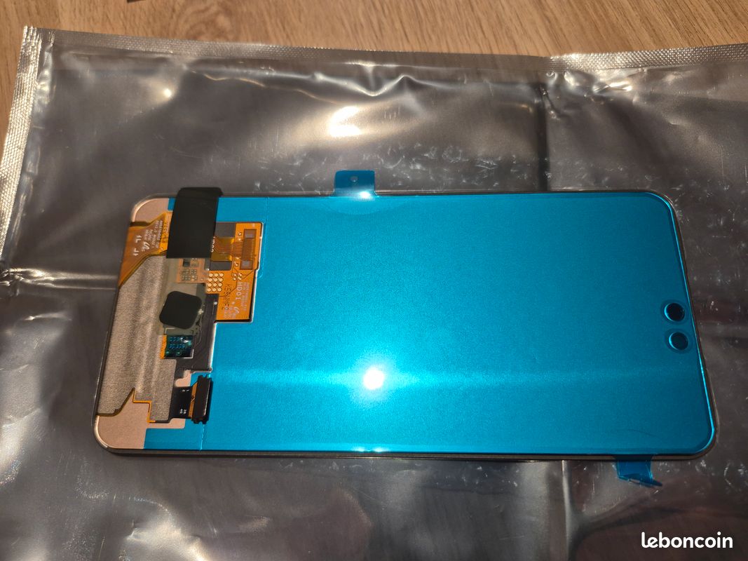 Ecran Samsung S24 FE OFFICIEL SM-S721 (image 4)