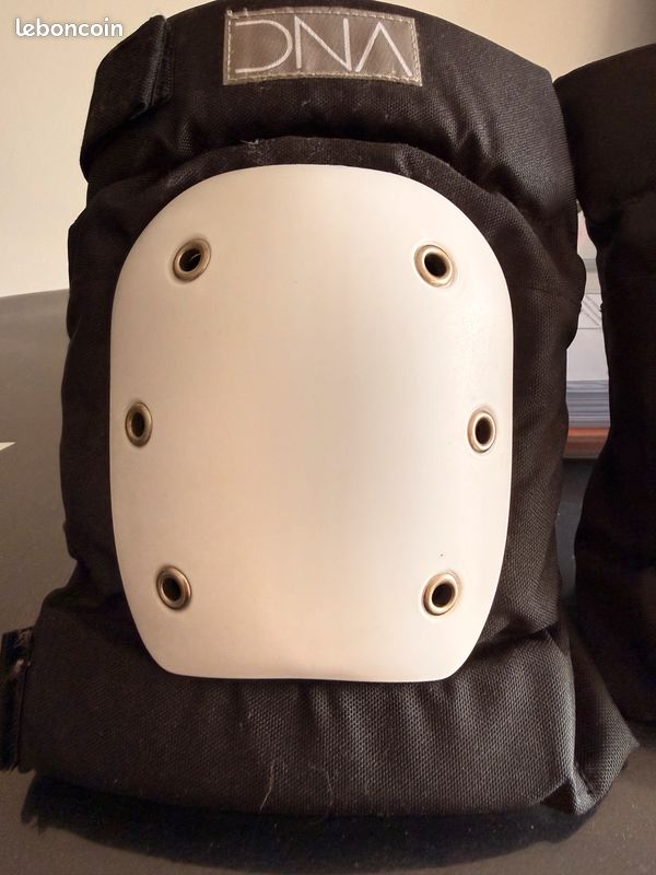 Genouillères skateboard DNA taille M – Neuves (image 3)