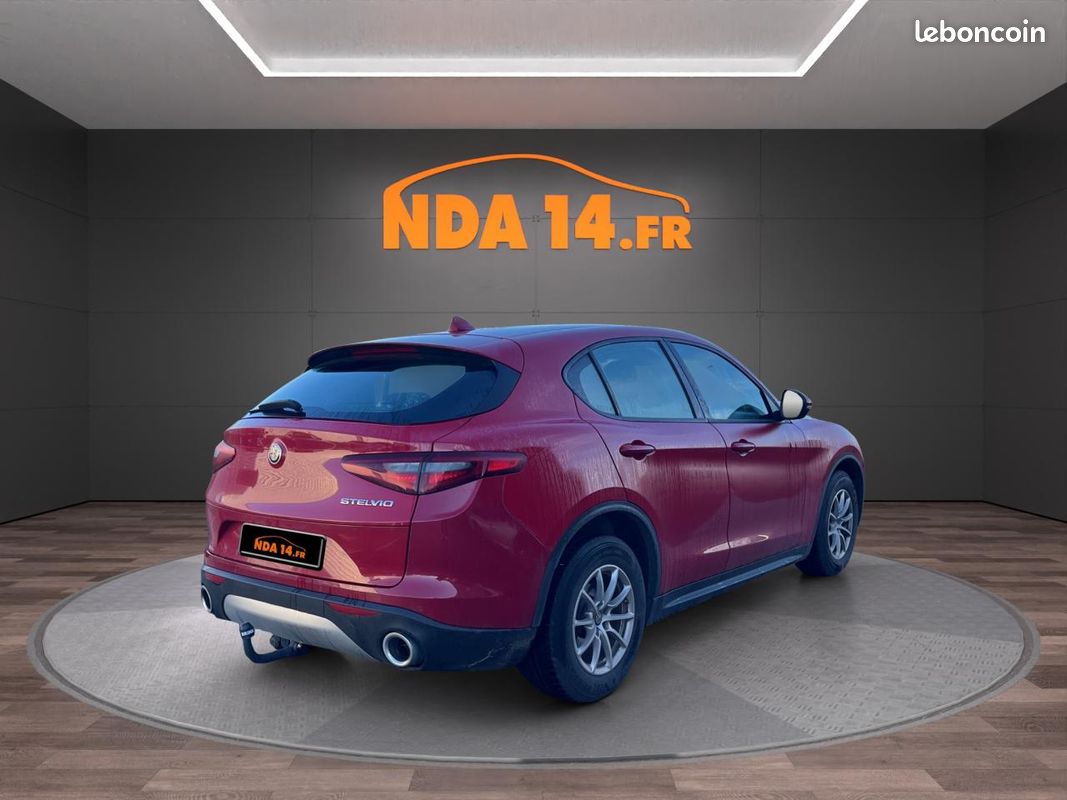 ALFA ROMEO STELVIO 2.2 150 ch AT8 Business (image 6)