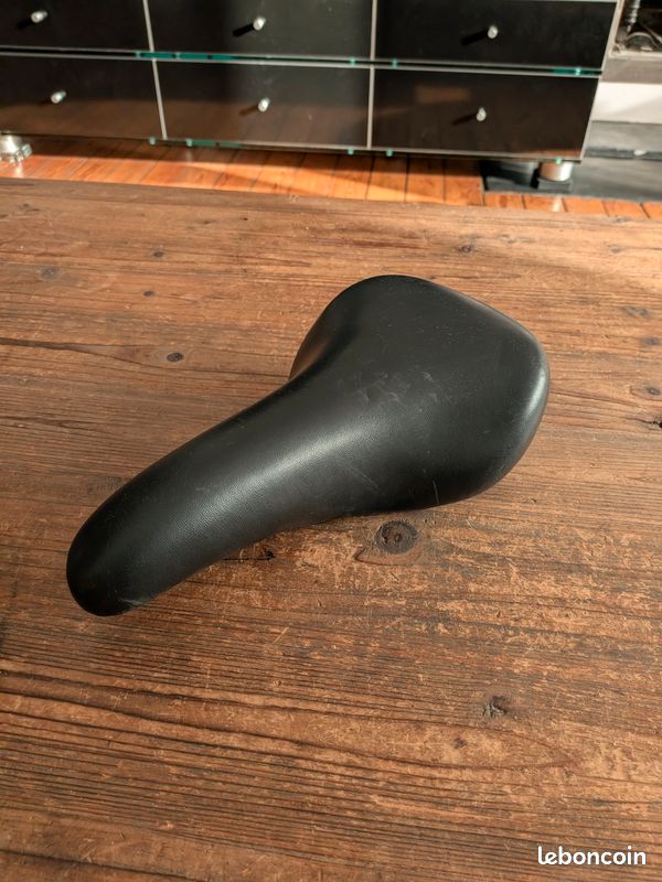 Selle confort gel iberoselle pour vélo ville (image 2)