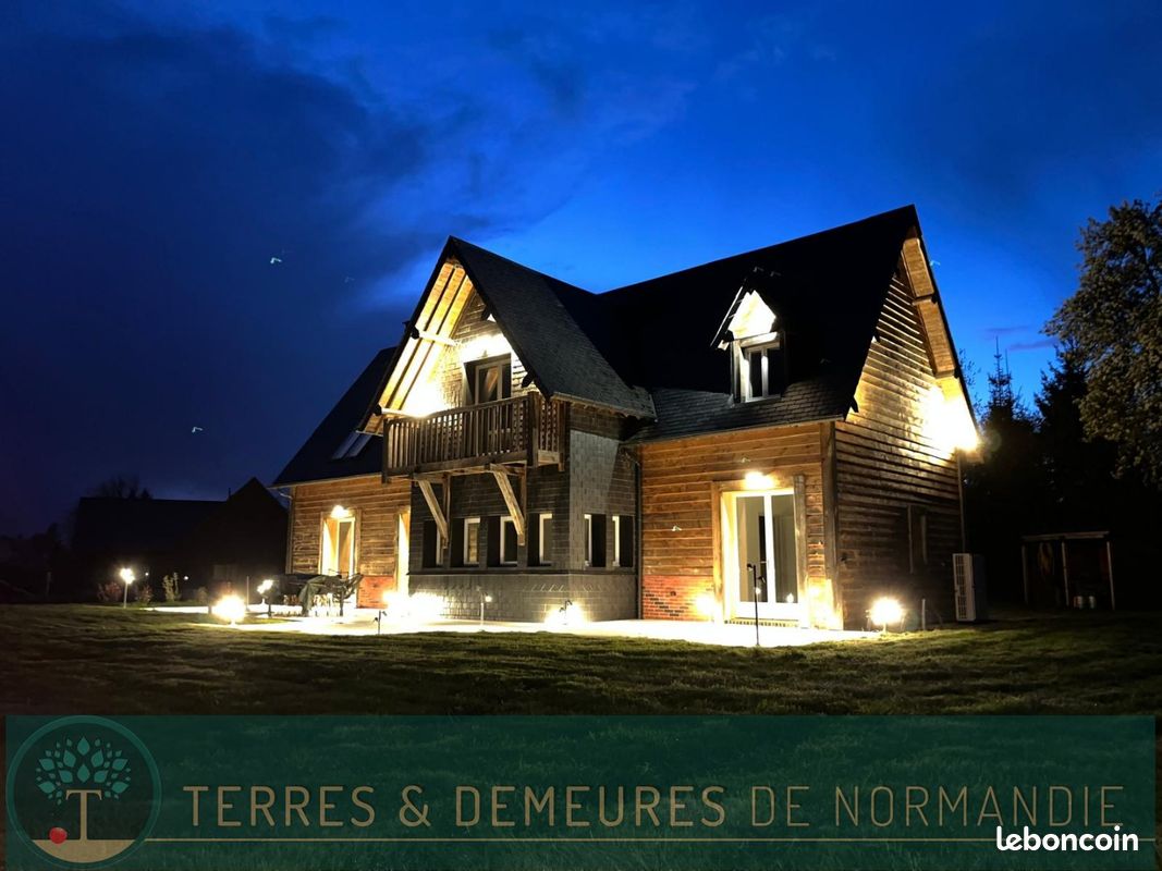 Maison 5 pièces 172 m² · à Pont-l'Évêque · 172 m² · 550 000 €