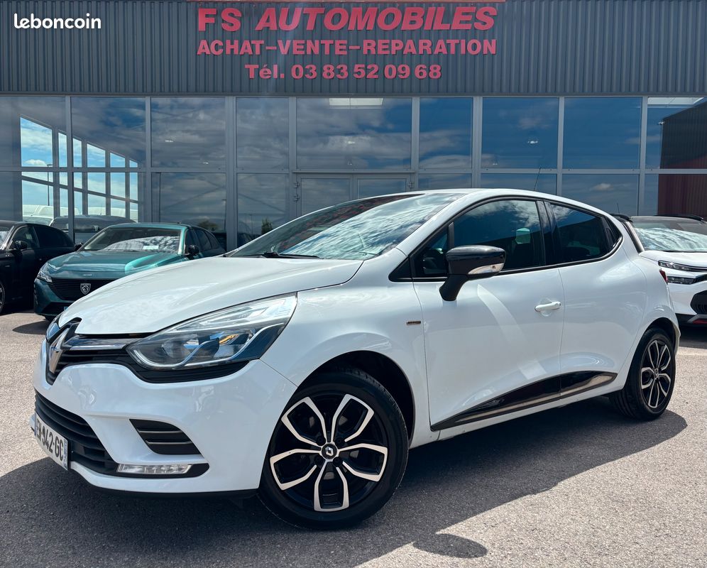 RENAULT Clio 1.2 16v 75ch Limited 5p / GPS / Bluetooth / Climatisation / 2018 / 176 803kms (image 1)