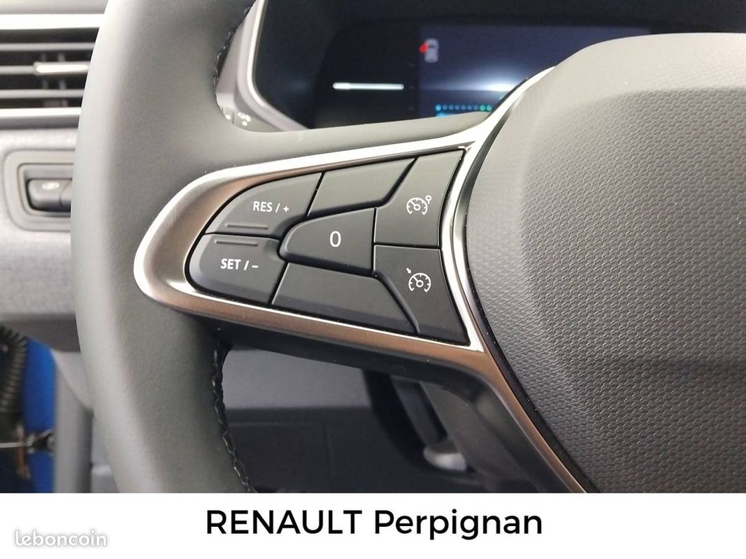 RENAULT Clio E-Tech full hybrid 145 ch GSR2 Evolution (image 22)