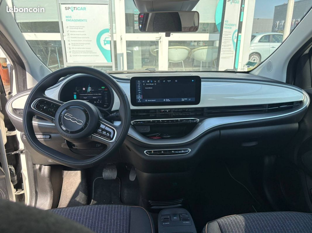 FIAT 500 e 95 ch Icône (image 36)