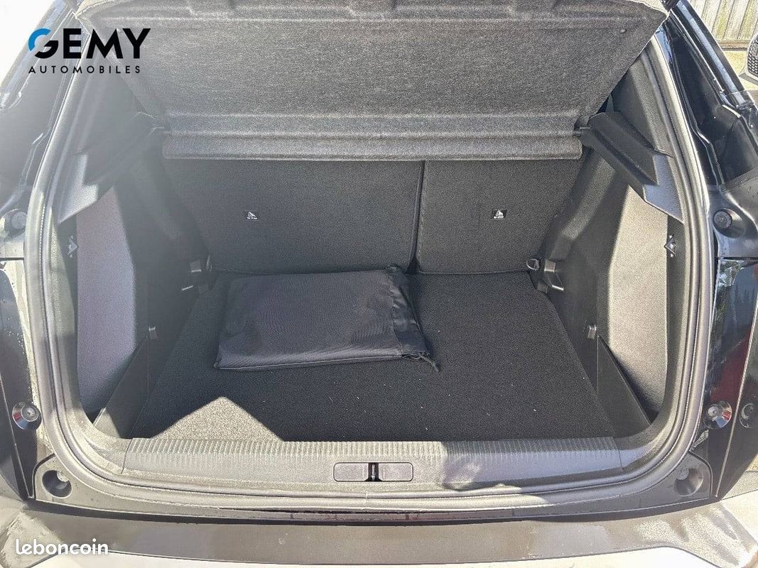 PEUGEOT 2008 Electrique 54 kWh 156 ch Allure (image 6)