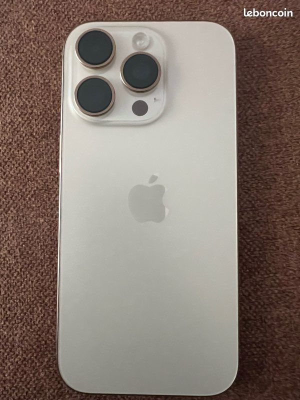 IPhone 16 pro neuf batterie 100% (image 6)