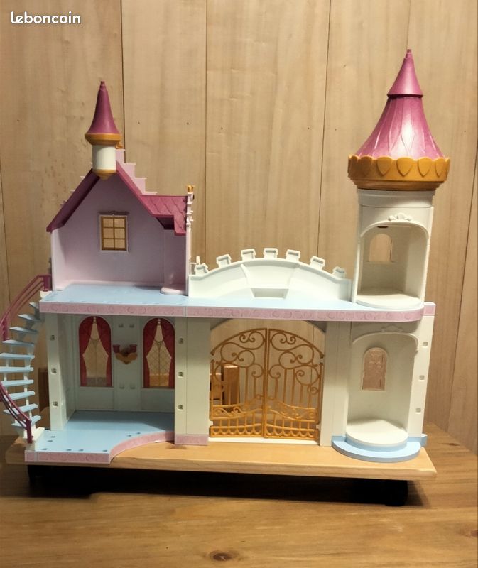 Manoir princesse Playmobil (image 2)