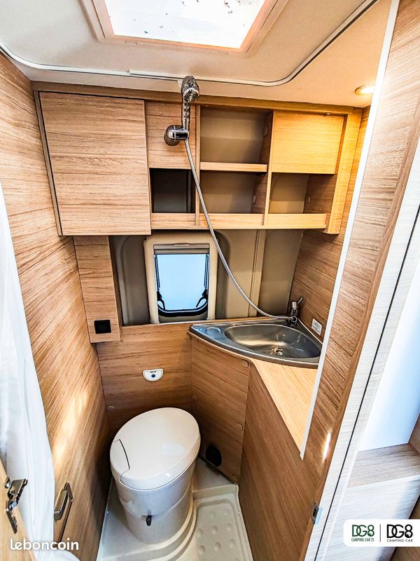Road Car R601 4 couchages (image 9)
