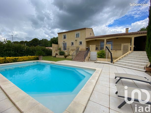 Maison 6 pièces 165 m²