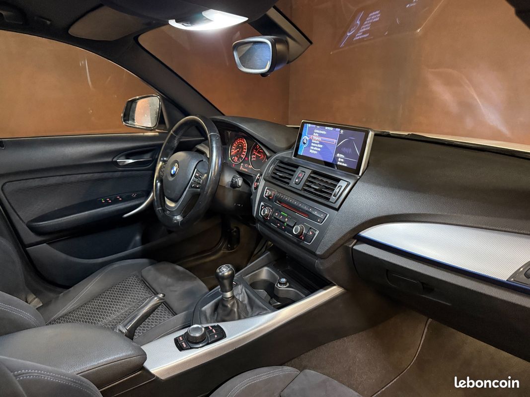 BMW SERIE 1 F20 16i SportLine (image 28)