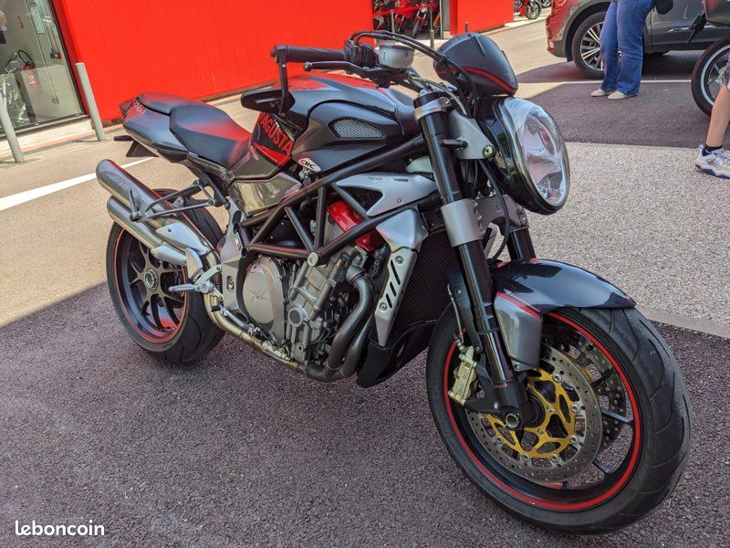 MV Agusta Brutale 910R (image 2)