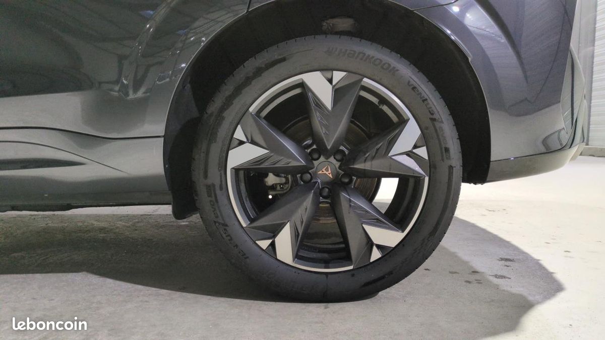 Cupra terramar 1.5 etsi hybrid 150 ch bva dsg7 v + jantes 19 + sieges chauffants 0km -30% (image 5)