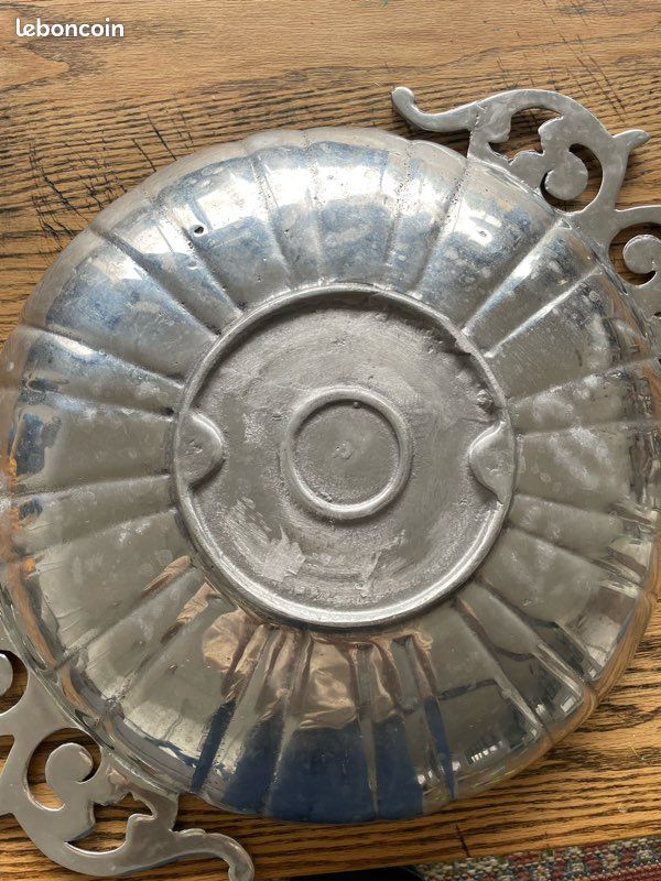 Grand plat / coupe décorative en pewter (étain) — Artisanat mexicain — 40 x 30 cm (image 3)
