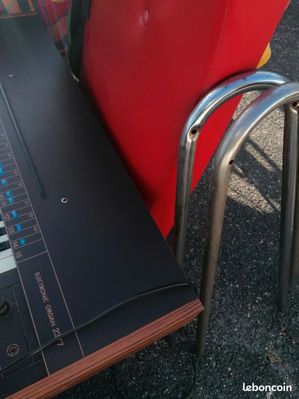 Synthétiseur électronique (image 2)