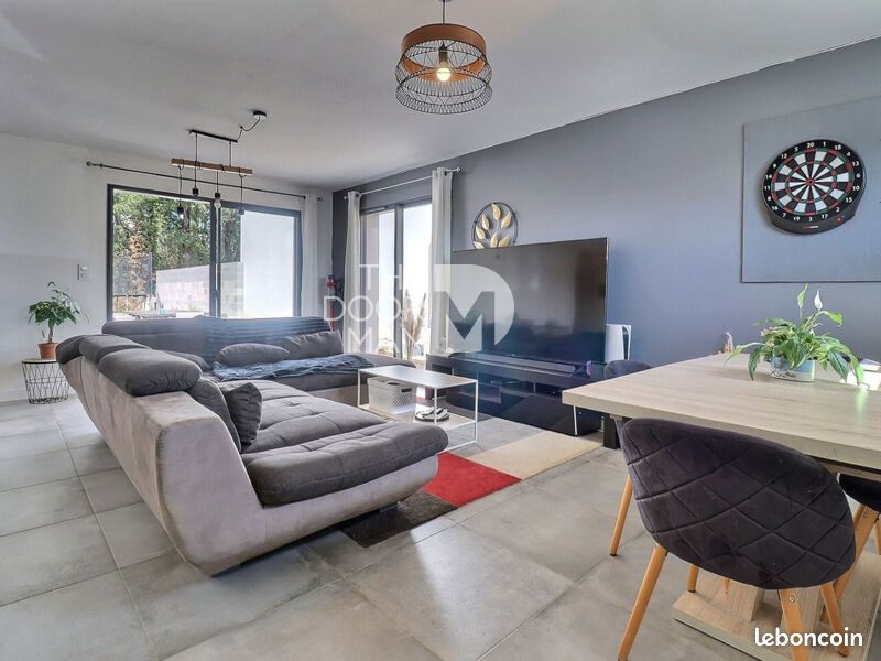 Maison 6 pièces 114 m² · à Saint-Père-en-Retz · 114 m² · 323 950 €