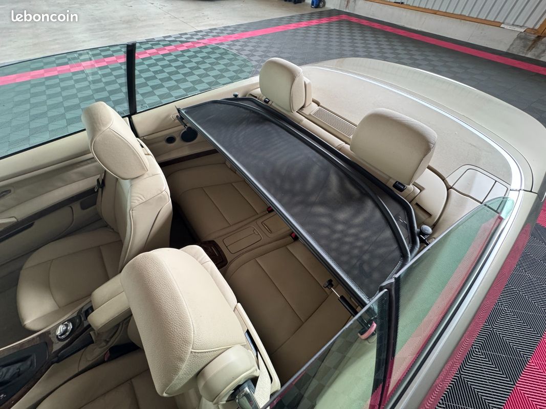 BMW SERIE 3 CAB E93 330i Luxe A (image 50)