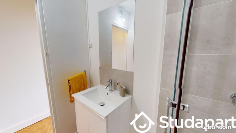 Appartement a louer paris-15e-arrondissement - 1 pièce(s) - 112 m2 - Surfyn