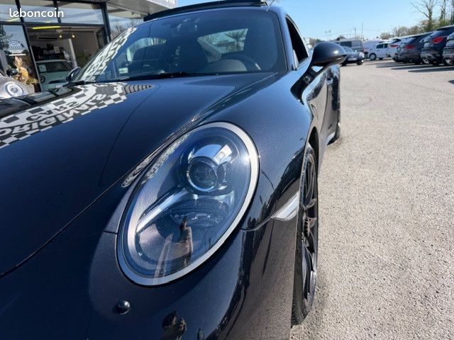 Porsche 911 Carrera 4 GTS PDK,LIFT,SIEGES CHAUFFANTS, CAMERA DE RECUL, TOE ETC... (image 6)