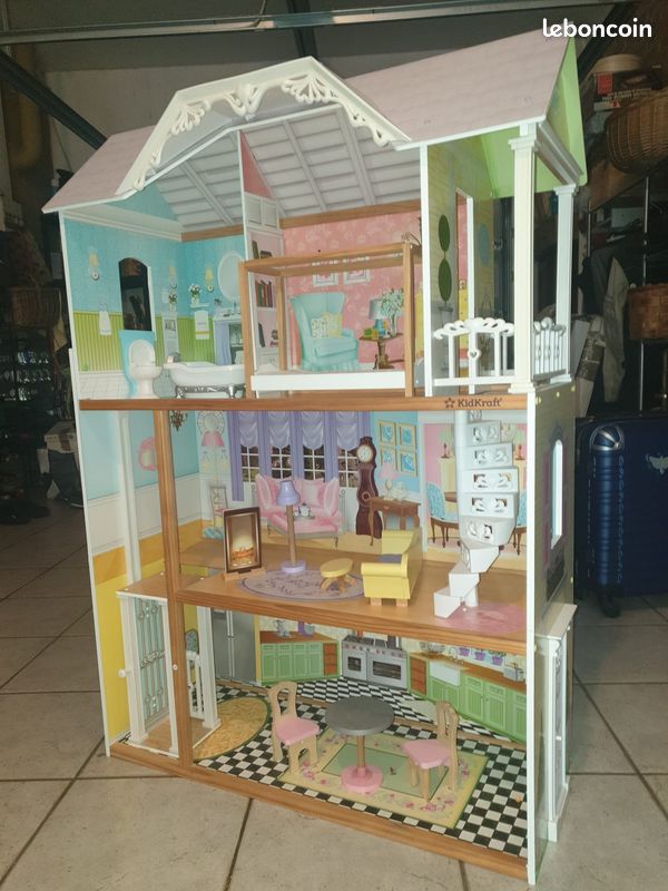 Très Grande maison poupée pour barbie=Kidkraft Jeux Jouets