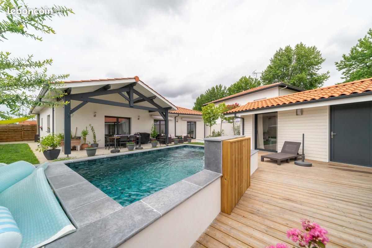 Maison 4 pièces 107 m² · à Parentis-en-Born · 107 m² · 424 900 €