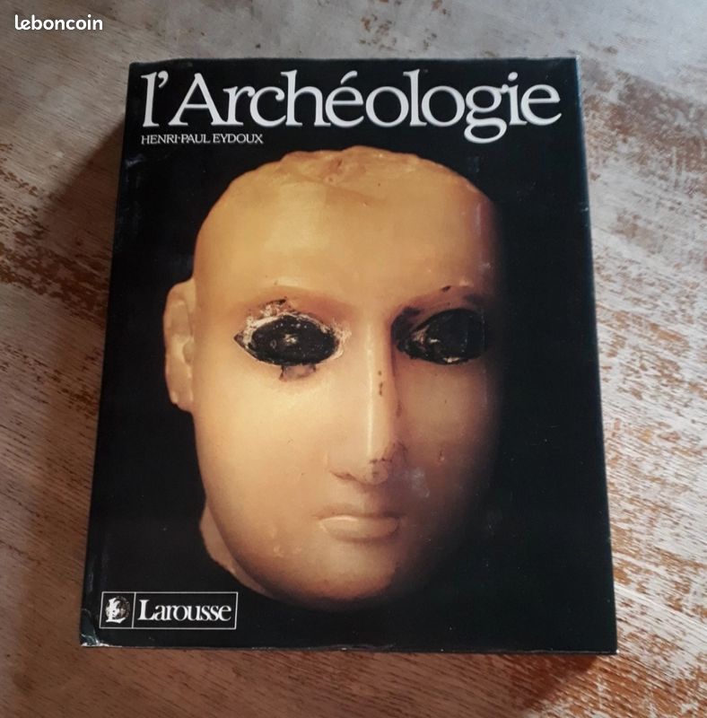 Superbe livre collector L'archéologie (image 1)