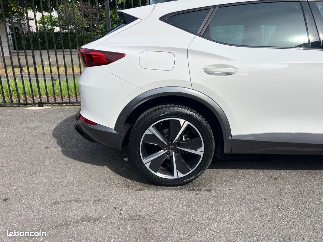 CUPRA FORMENTOR V e-HYBRID 204 Ch DSG (image 5)