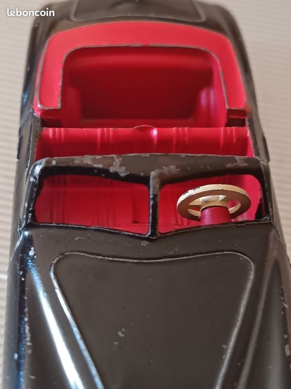 Simca 8 sport DINKY TOYS n° 24 S, made in France, entièrement