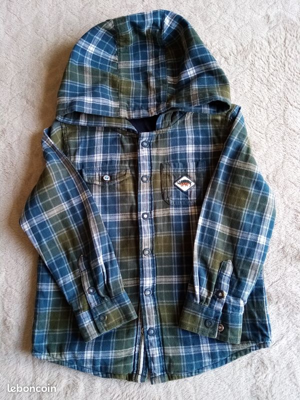 Lot de vêtements 5 ans (image 7)