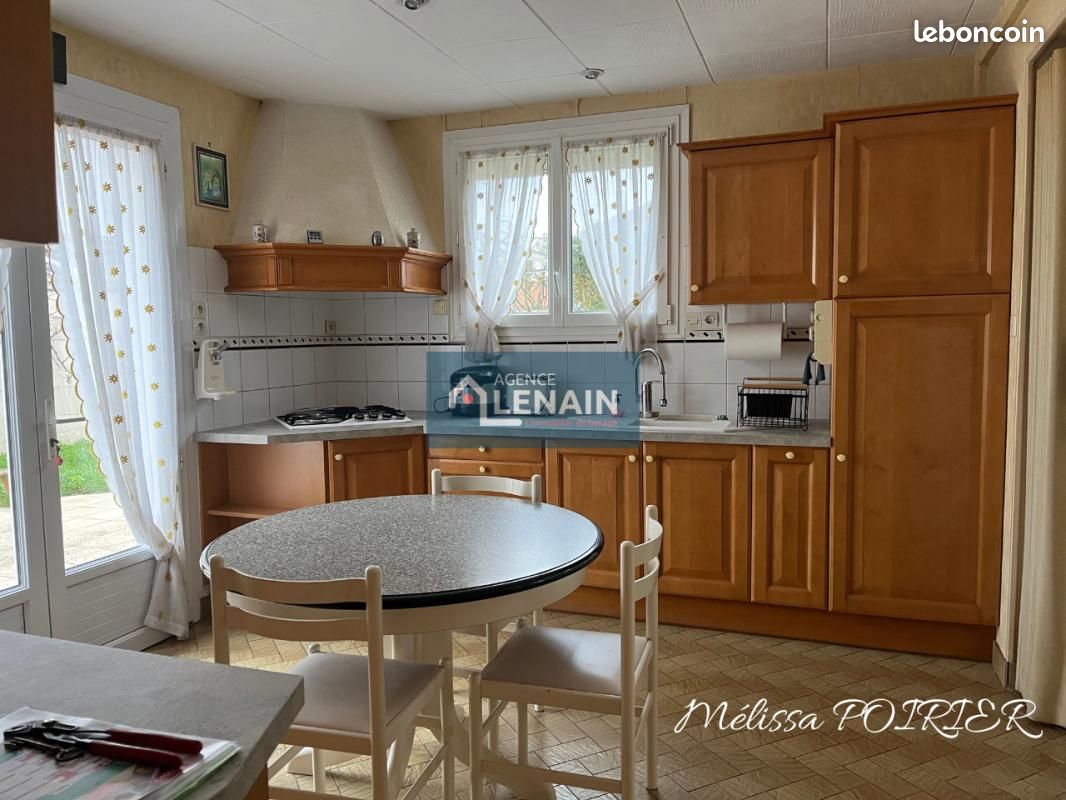 Maison 7 pièces 110 m² · à Cholet · 110 m² · 158 000 €