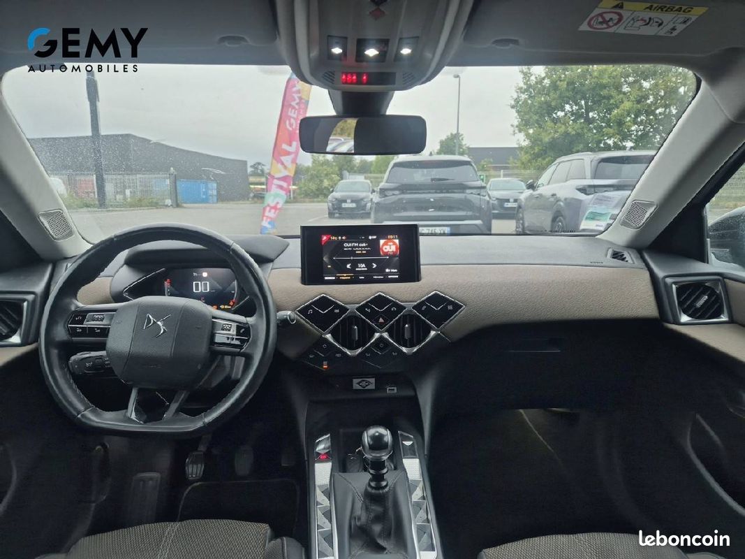 DS DS3 Crossback BlueHDi 100 BVM6 So Chic (image 8)