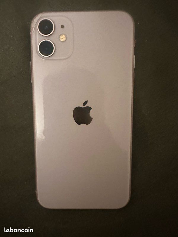 IPhone 11 (image 3)