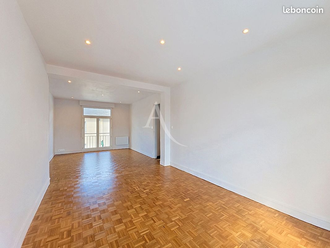 Appartement 2 pièces 57 m² · à Louviers · 57 m² · 690 €/mois