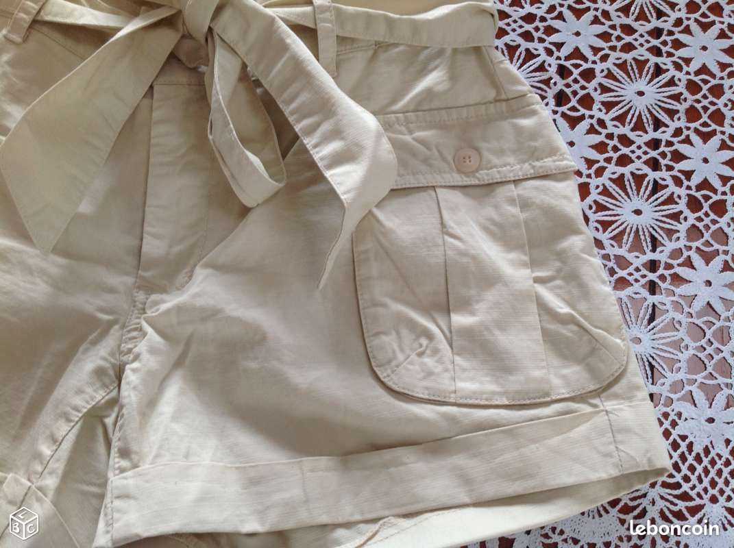 Short beige VERO MODA T 36 (image 2)