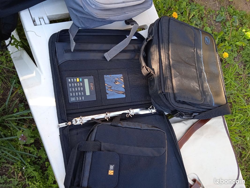 Divers bagageries (image 6)