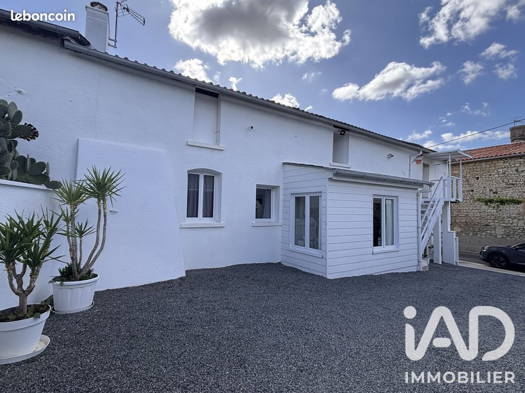 Maison 4 pièces 124 m² · à Morton · 124 m² · 147 500 €