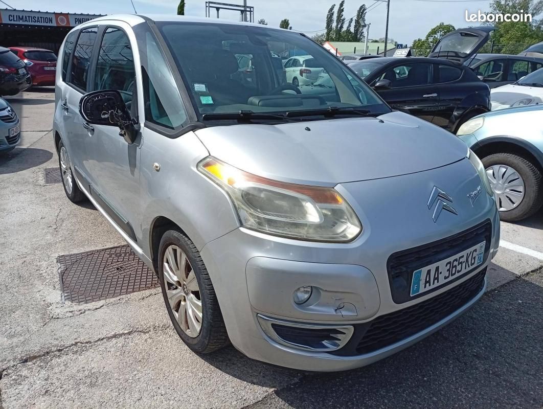 Citroën C3 II 1.6 HDi90 FAP Exclusive (image 4)