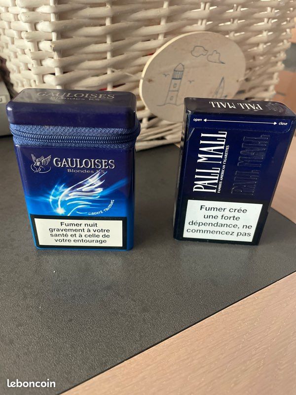 Boîtes à cigarettes vintage (image 1)