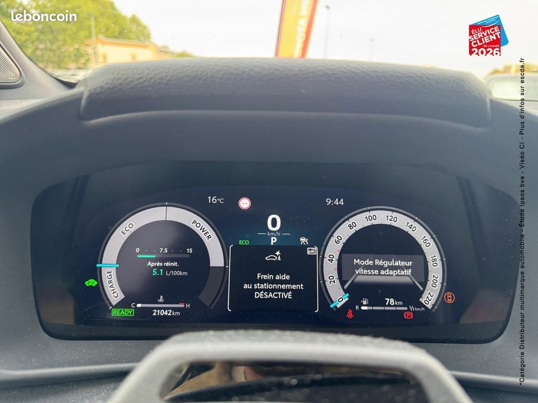 Toyota C-HR 2.0 Hybride 200ch GR Sport Premiere AWD-i MY25 (image 18)