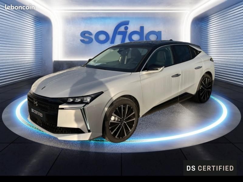 Ds N°4 E-TENSE 213ch Etoile (image 1)