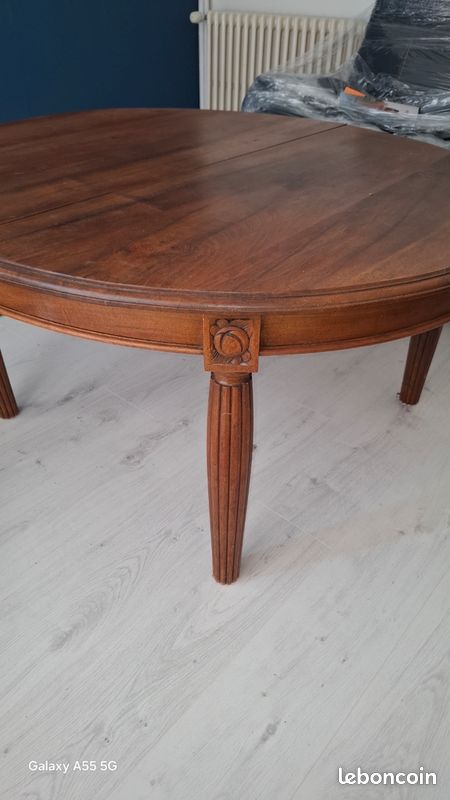 Table basse en noyer (image 2)
