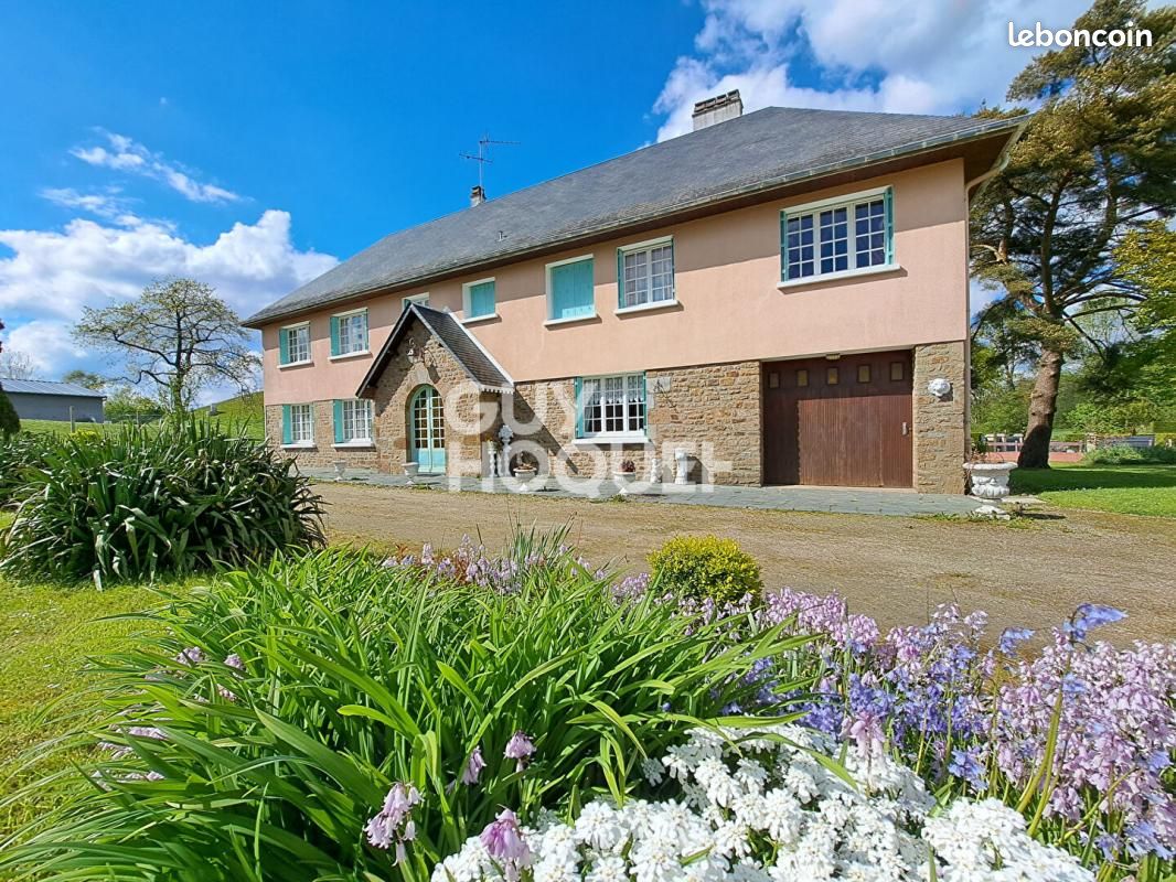 Maison 6 pièces 210 m² · à Vire Normandie · 210 m² · 201 400 €