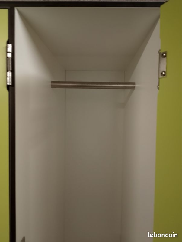 Armoire casiers piscine (image 5)