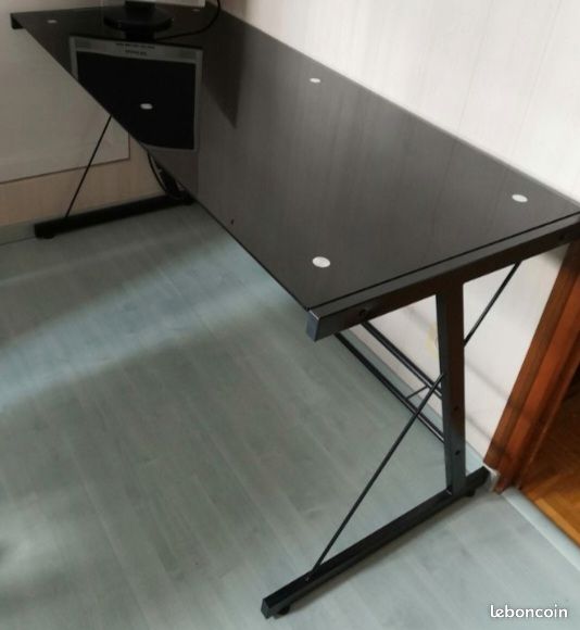 Bureau verre (image 1)