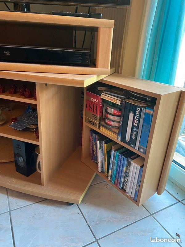Meuble Tv pratique et efficace (image 4)