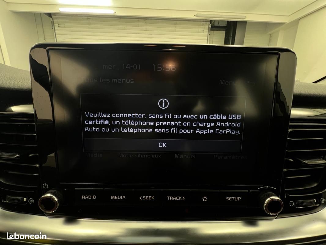 Kia Stonic 1.0 T-GDi 100 ch MHEV DCT7 Active (image 15)